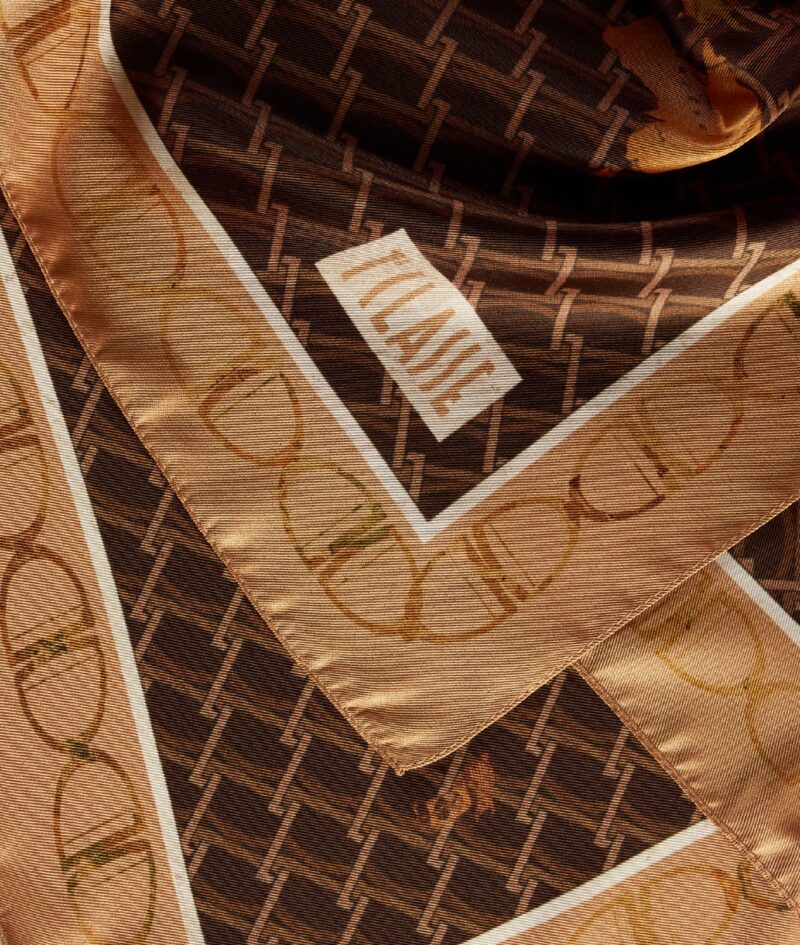 Monogram 1C  shall 75x75 Natural - Image 3