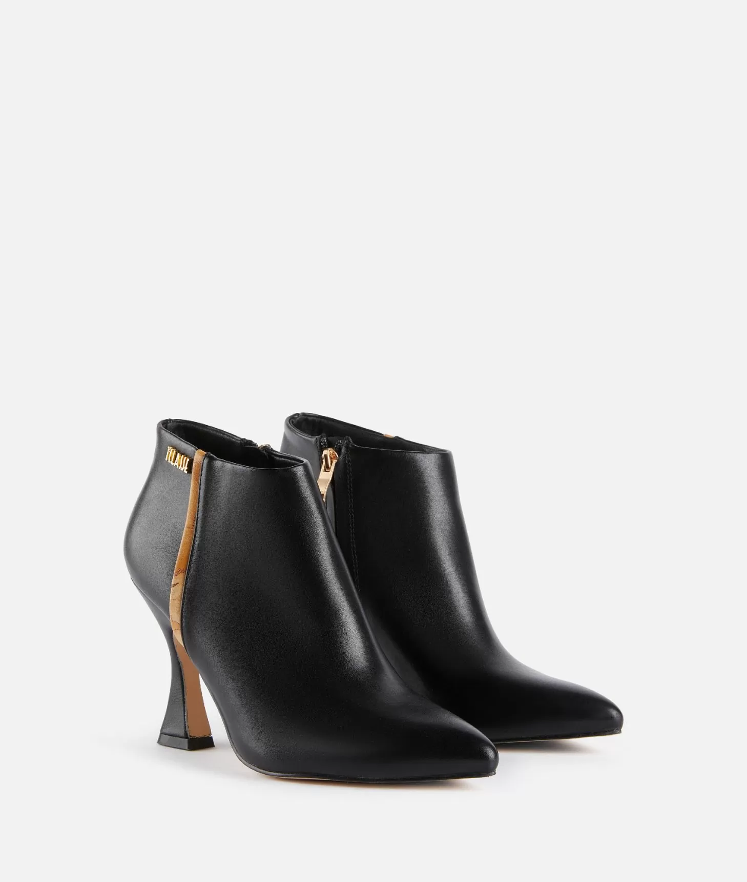 Cizme me take  - Te zeza me 1ᴬ Classe logo