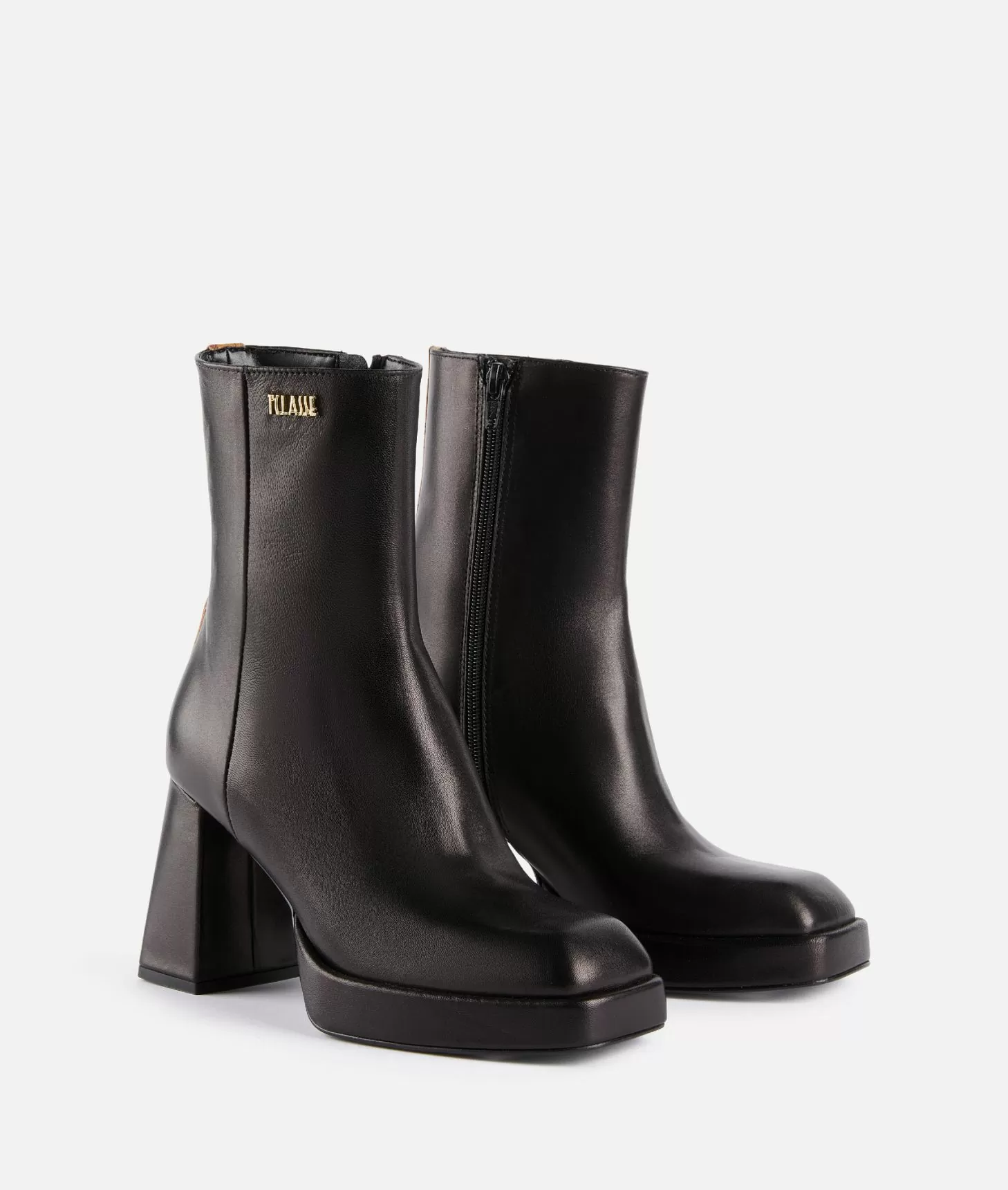 Cizme te zeza - 1ᴬ Classe