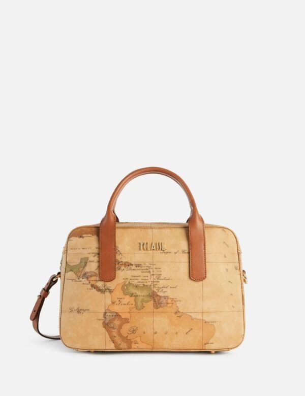 Geo Classic, Baule e katrorizuar