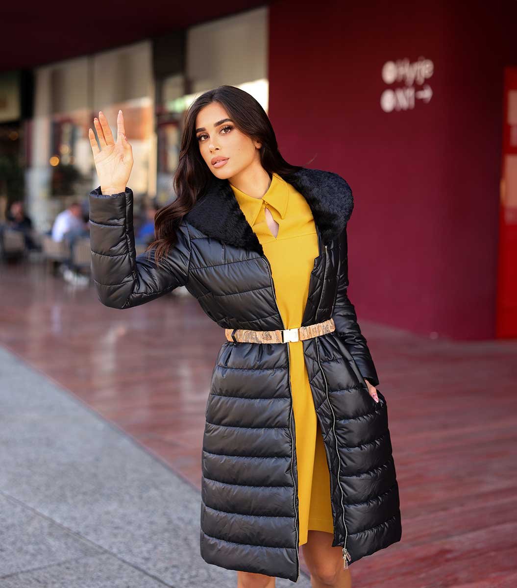 Xhup i gjate ngjyre e zeze