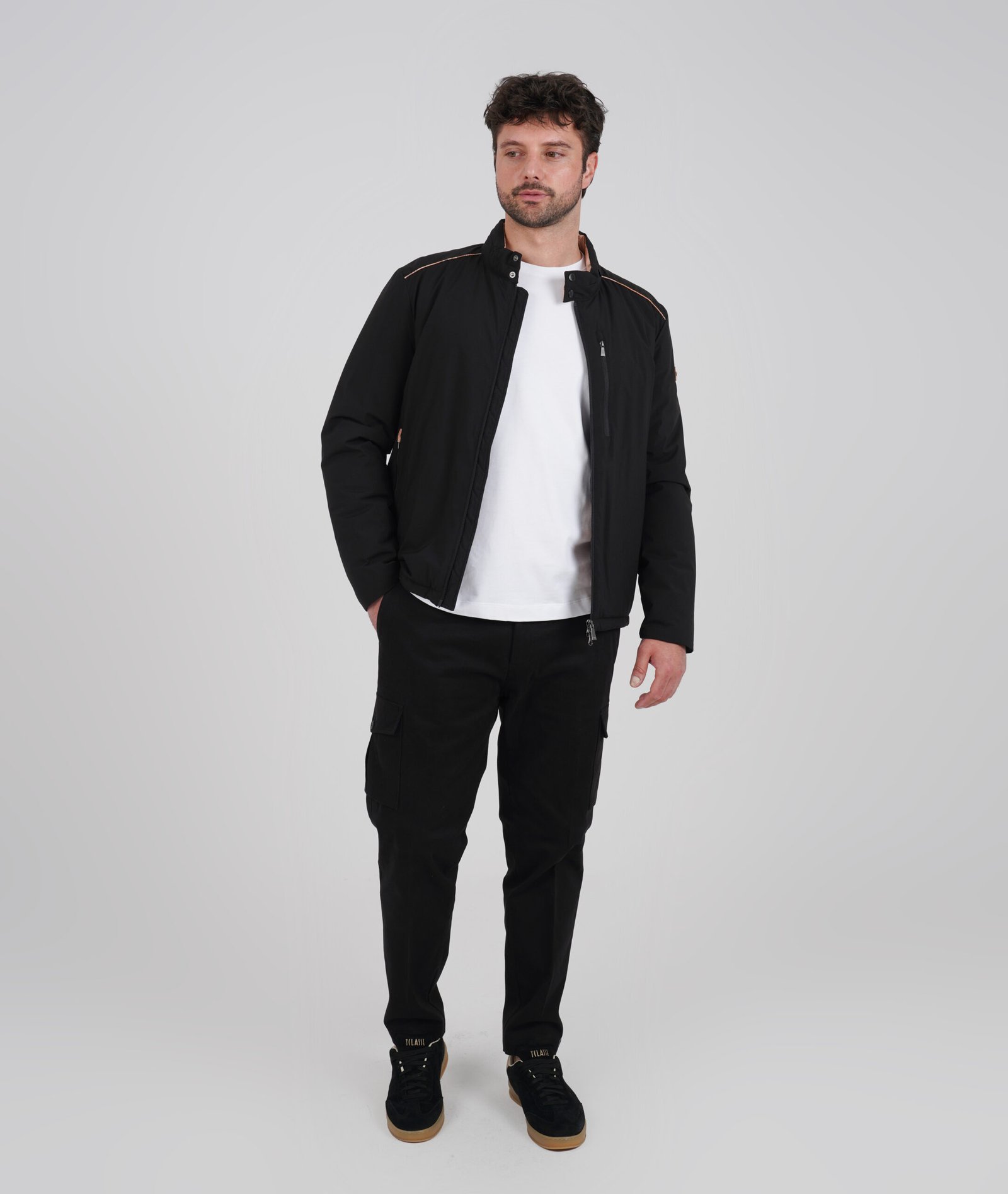 XHAKET MESHKUJSH BLACK