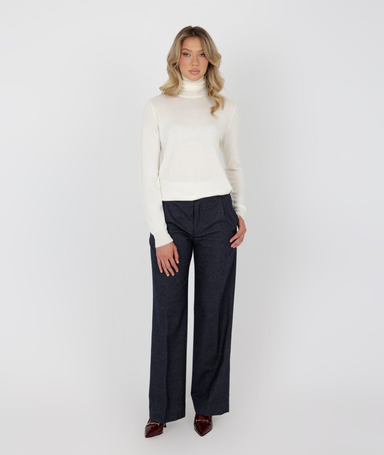 Pantallona klasike blue denim